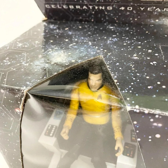 2006 Star Trek Captain Kirk with Command Chair Diamond Select Art Asylum Flaws - Picture 15 of 16